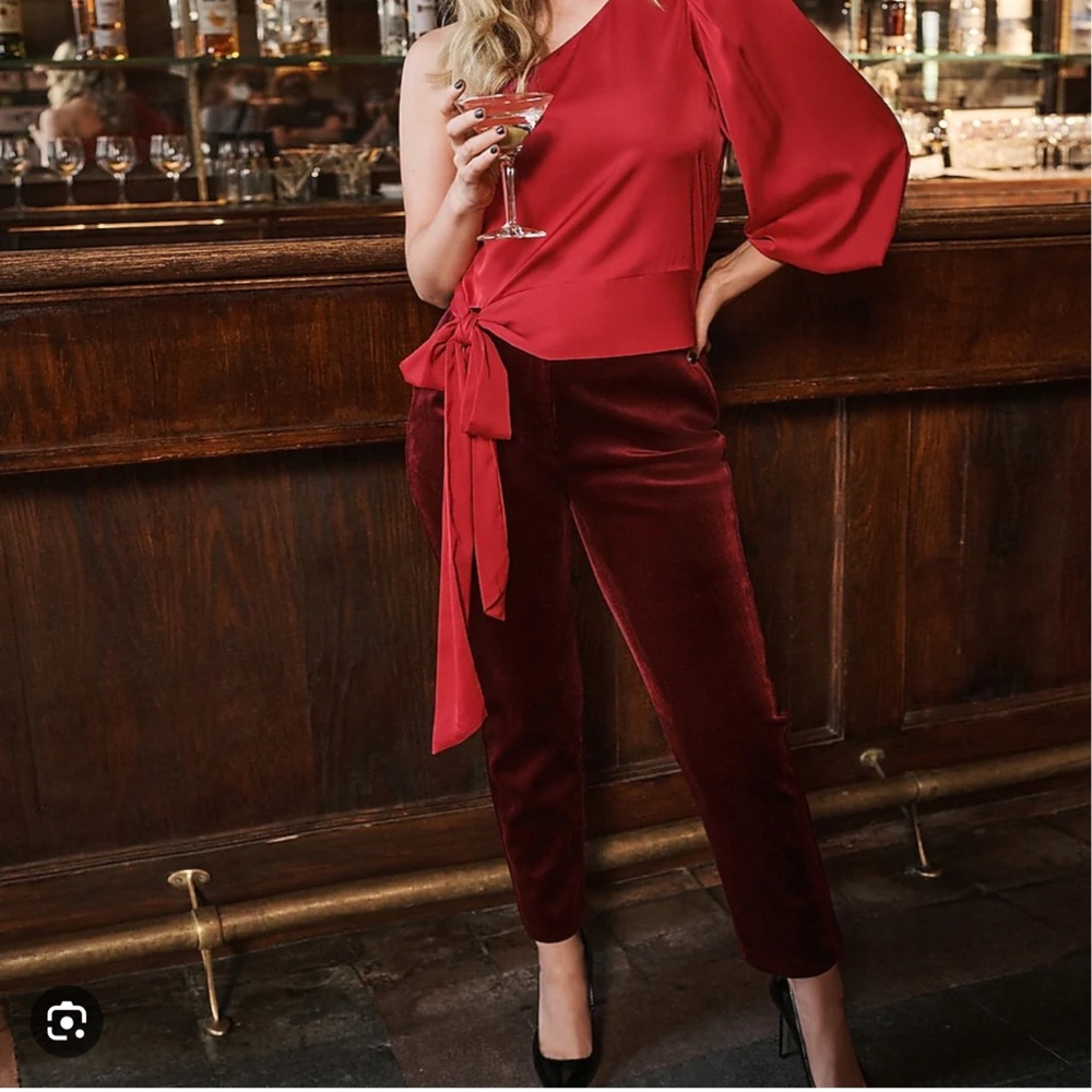 Express editor straight leg high waisted “velvet” pants- worn one time! Size 2